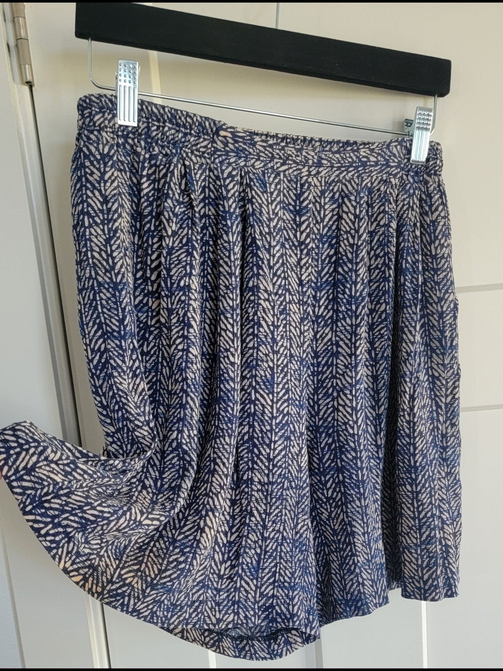 Women's Navy and Cream Printed Skirt Set - Elegant Pleated Design